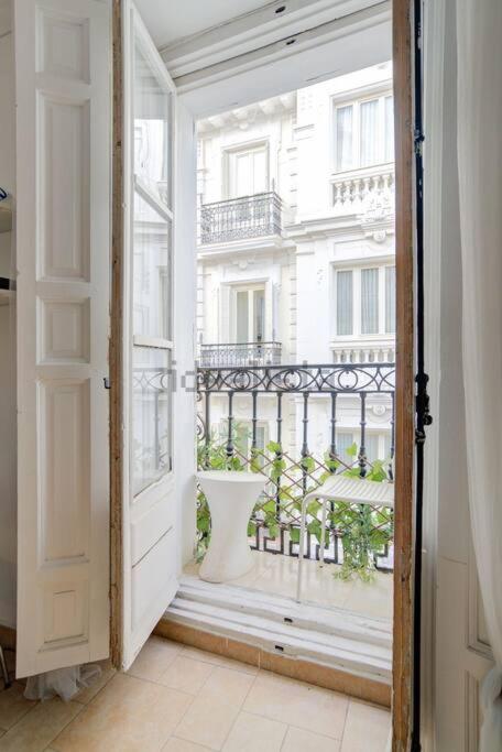 Appartement Flat For Groups 8 People In Gran Via-Cgrac4 à Madrid Extérieur photo